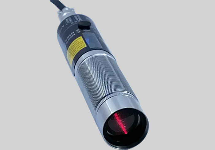 中山艾亚IS-ZL1800AD同轴聚焦激光瞄准485/模拟信号同步输出在线式红外测温仪(图1)